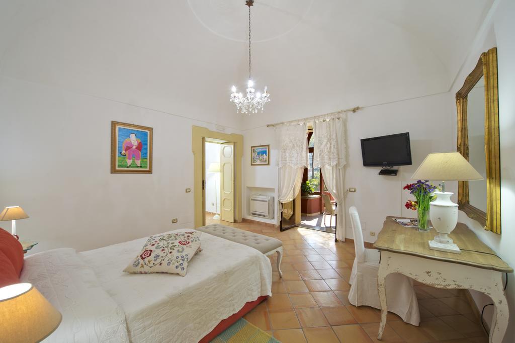 Casa Theodora Apartment Positano Bilik gambar