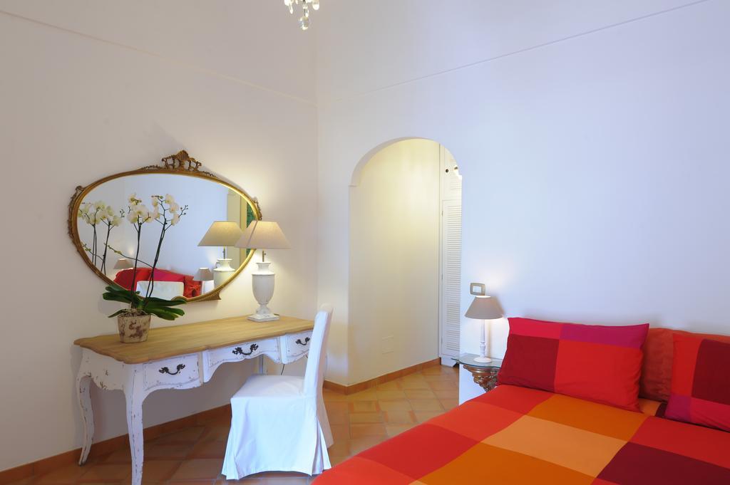 Casa Theodora Apartment Positano Bilik gambar